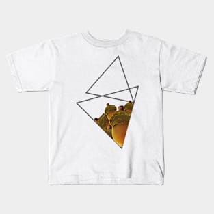 Chestnut Triangles Thanksgiving Wall Art Deco Kids T-Shirt